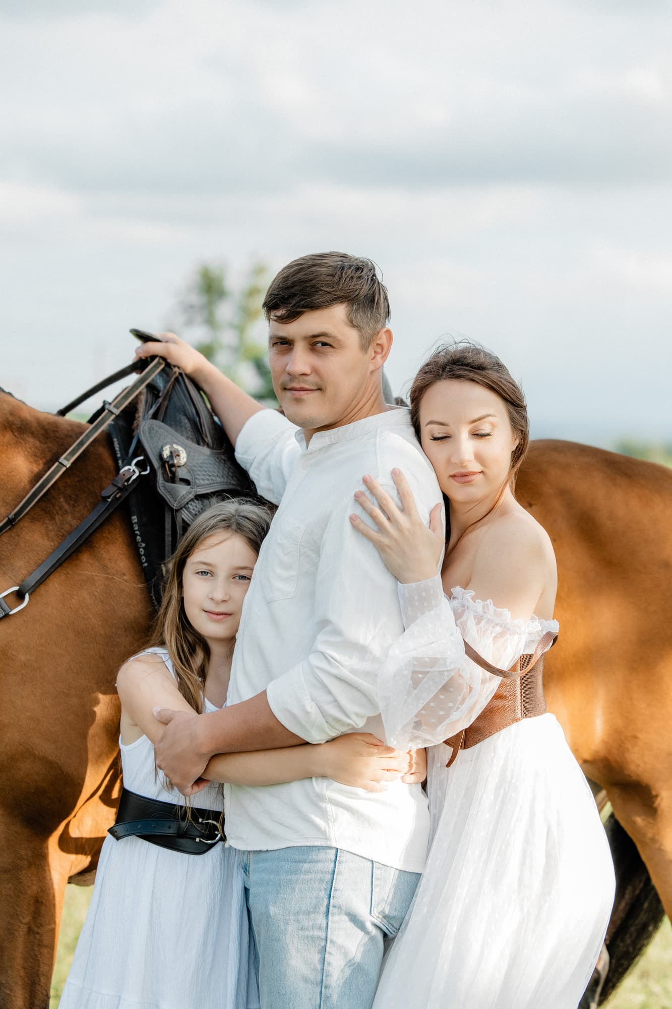 A summer evening at the stable · photo 4